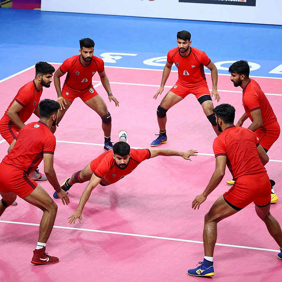 Wolves বাদ, Weibo ফেরত: VCT China-র ২০২৭ পুনর্গঠন যেখানে মেধা আর ব্র্যান্ডের হিসাব আলাদা