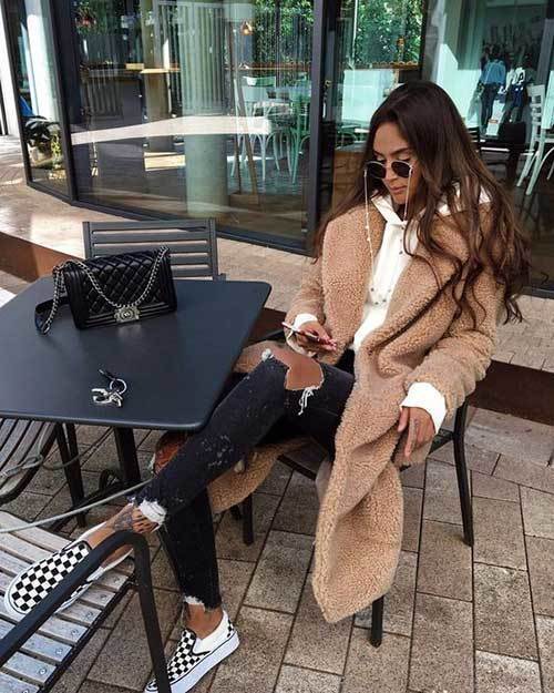 Fashionable Winter Outfits for Girls