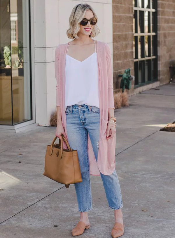 Distressed Cropped Jeans Outfits